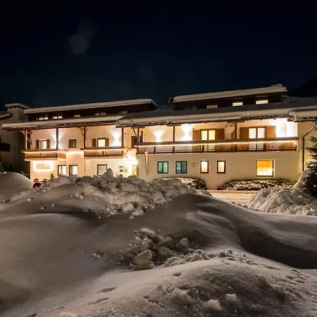 酒店 Garni Niederbacher 坎波图雷斯
