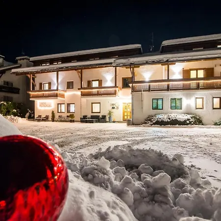 Hotel Garni Niederbacher 3*