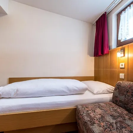 Hotel Garni Niederbacher Campo Tures